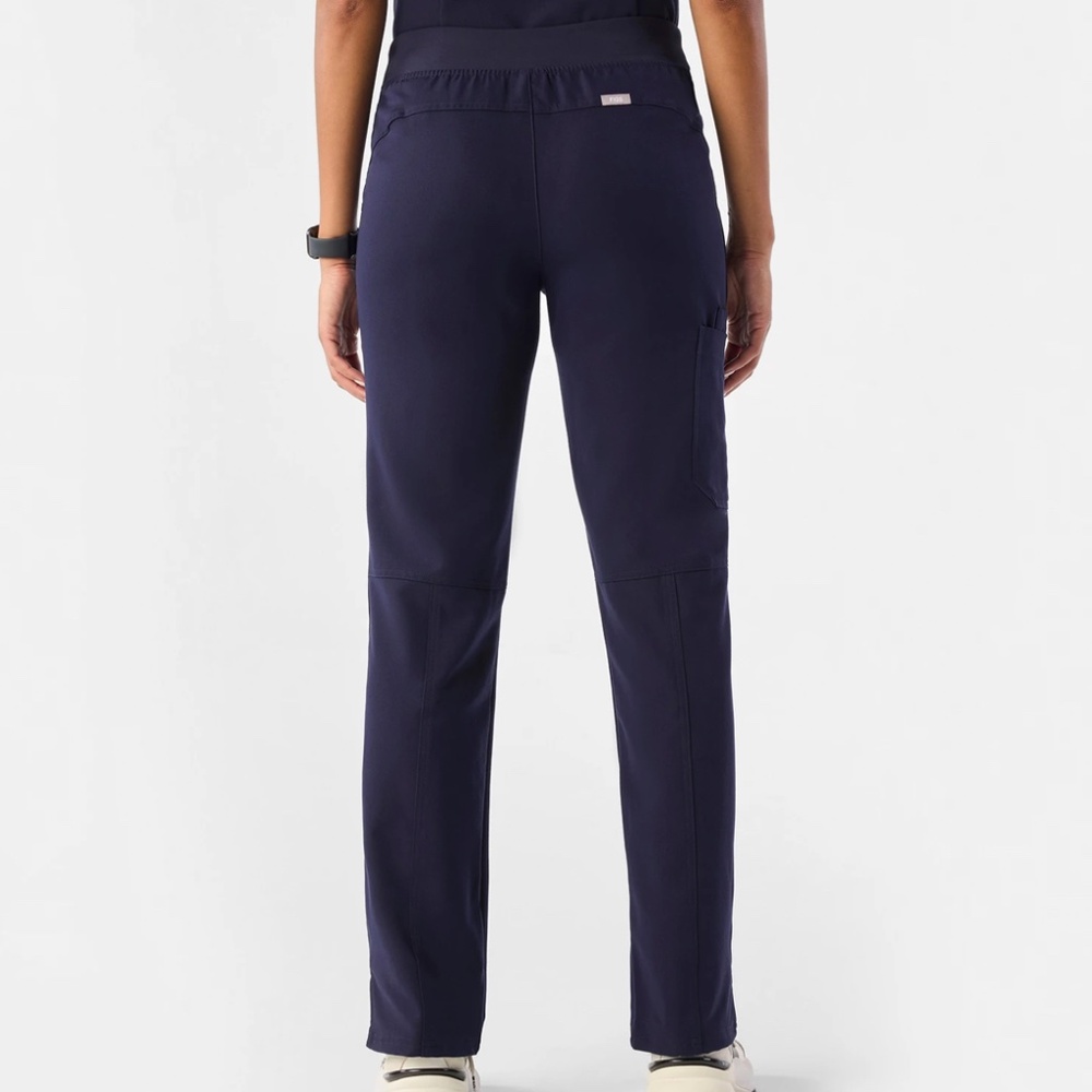 FIGS Kade Cargo Scrub Pants Navy Blue Straight Leg Women's XS Regular Length EUC - Picture 2 of 3